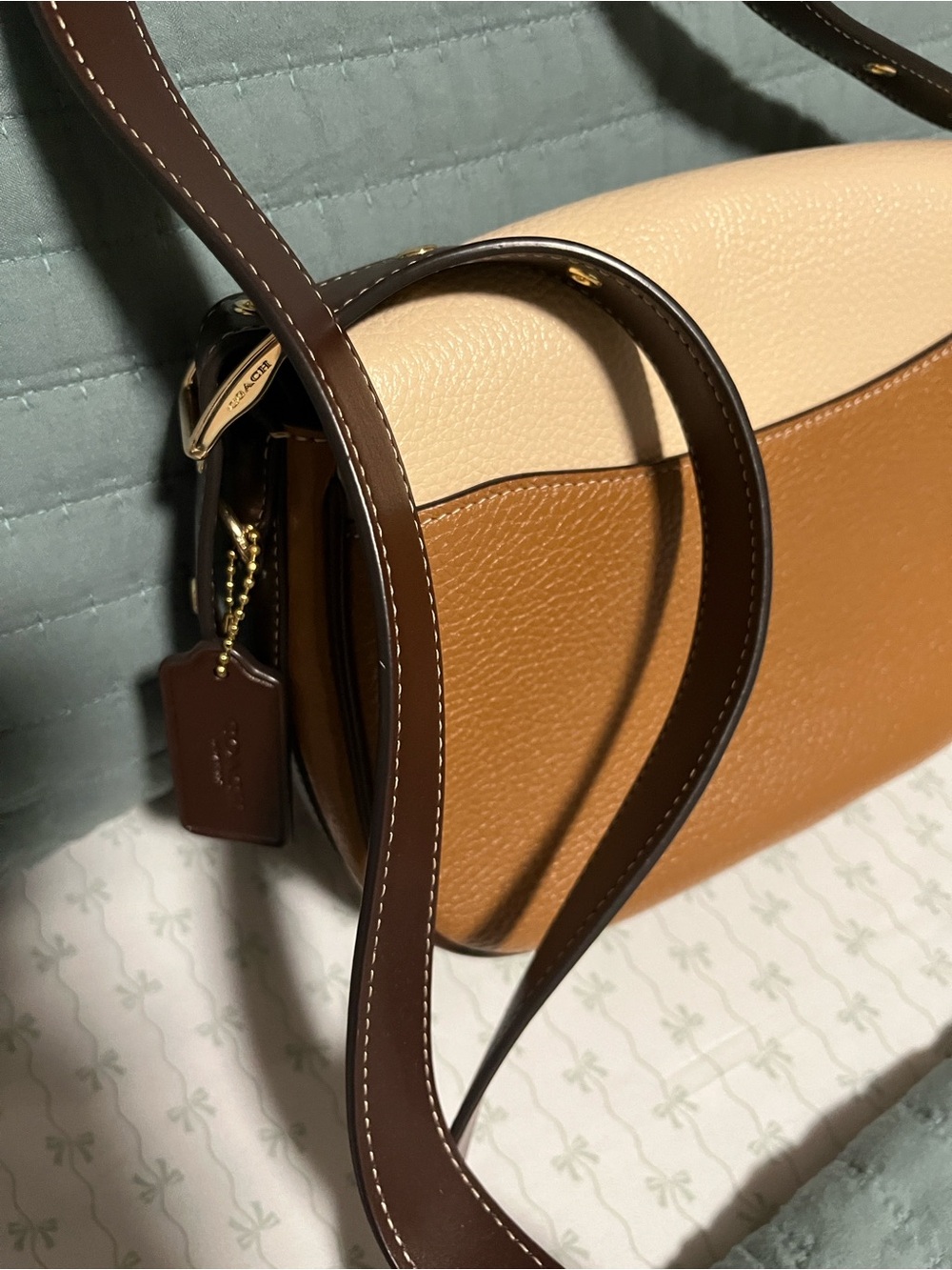 Coach Two-Tone Cream and Tan Suede & Leather Crossbody - Picture 5 of 16